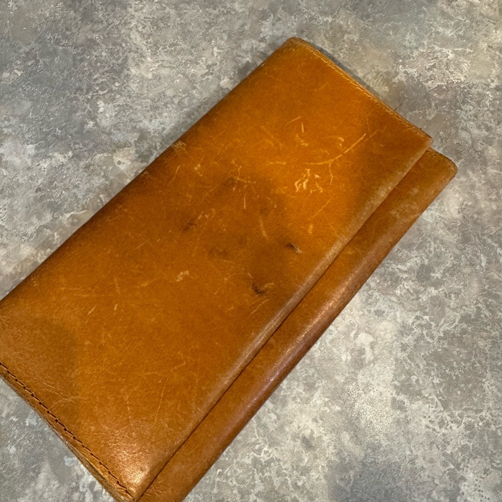 Able Women's Tan Leather Wallet